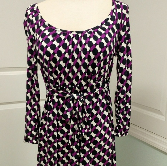 Old Navy 3/4 Sleeve Knit Maternity Dress - Picture 3 of 6